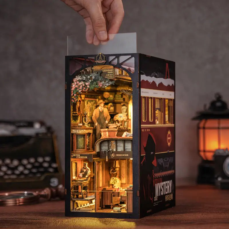 DIY Book Nook Kit | Train Mystery - DIY Magic World