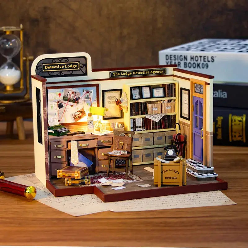 DIY Dollhouse Kit | Lodge Detective - DIY Magic World